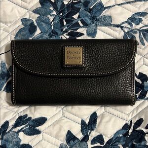 Dooney & Bourke Black Pebbled Leather Clutch